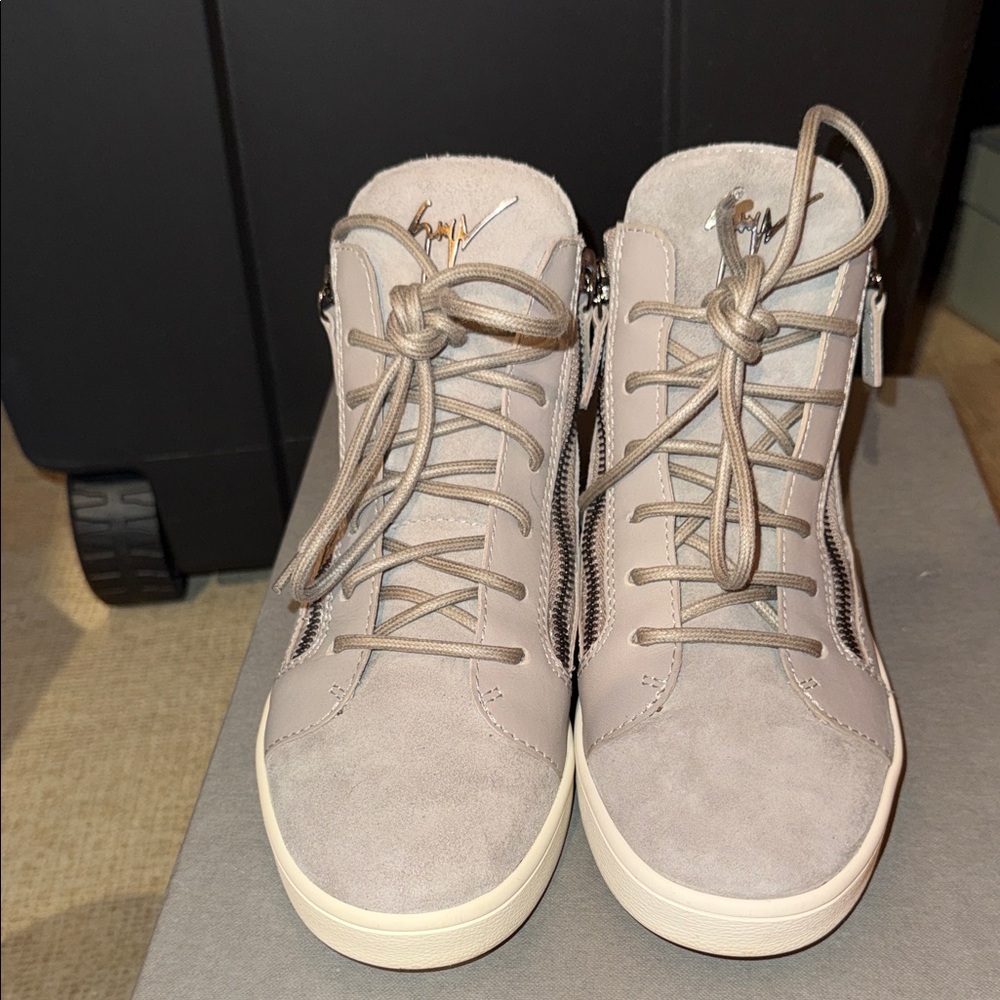 Giuseppe Zanotti Light Gray High-Top Sneakers